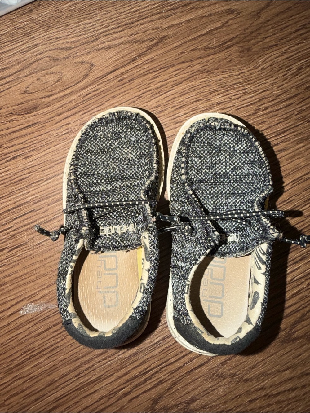Kids Hey Dude Shoes in Black Heather
